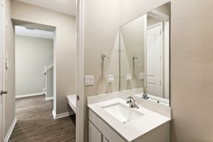 Cay Spruce Wy-015.jpg