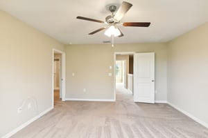 Cay Spruce Wy-023.jpg