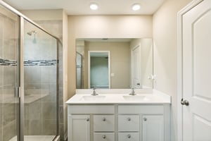 Cay Spruce Wy-024.jpg