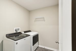 Cay Spruce Wy-030.jpg