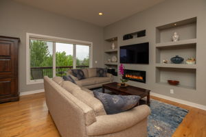 02-Living Room