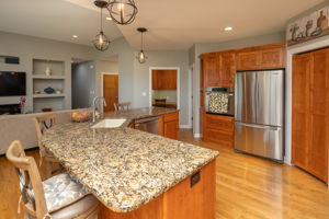 10-Kitchen