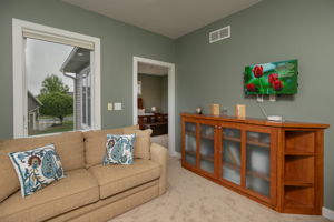 18-Sitting Room