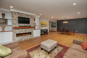 27-Family Room