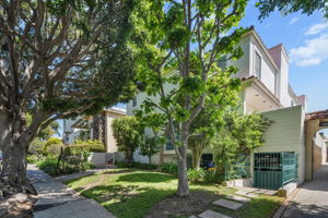 1121 Princeton Street 4-2