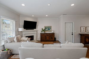 1121 Princeton Street 4-10
