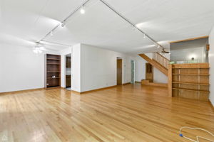 1121 S Plymouth Ct A_008