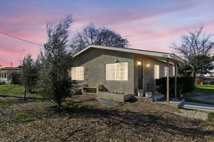 DSC06865 day to dusk.jpeg