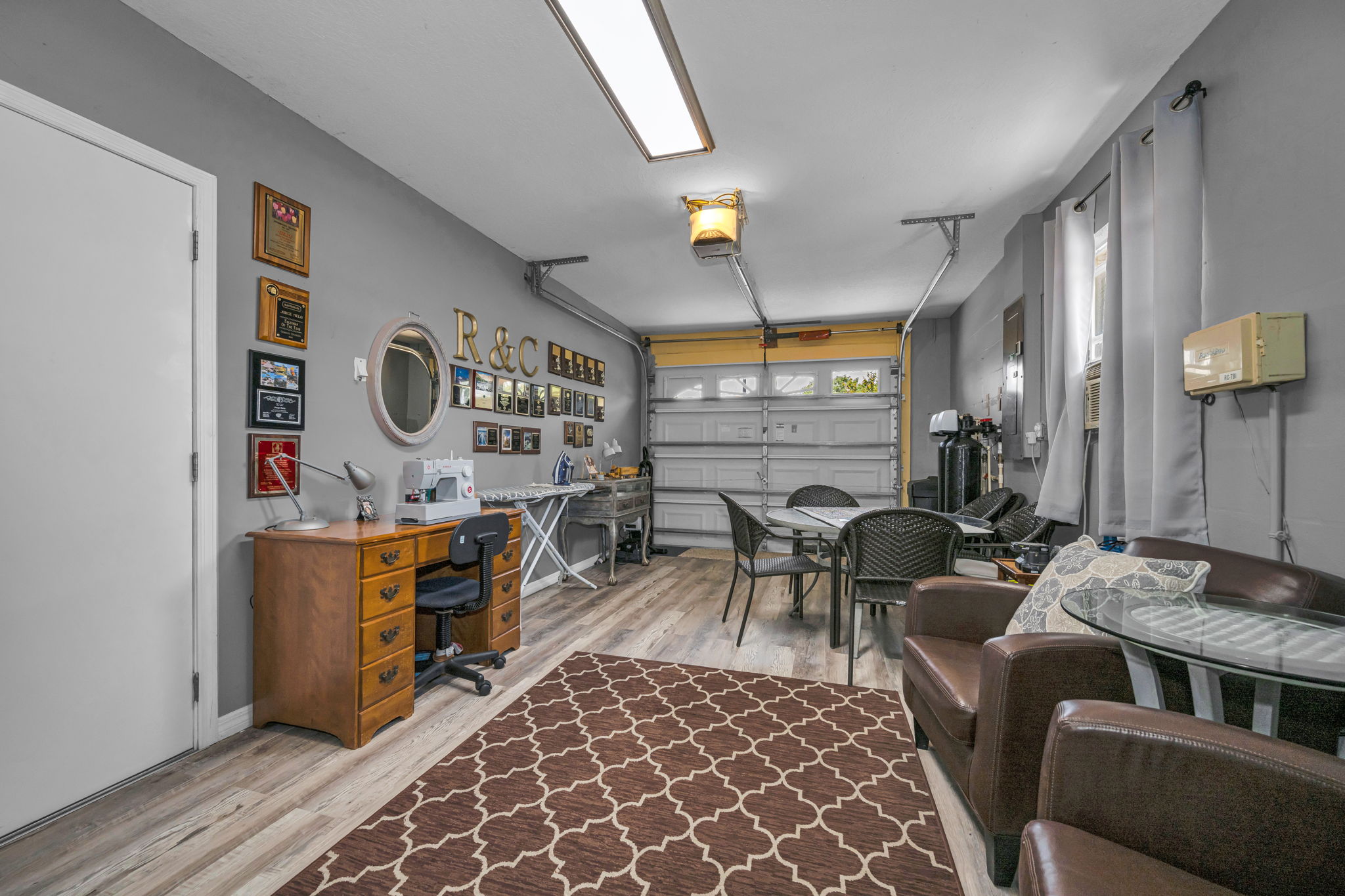 Garage 1