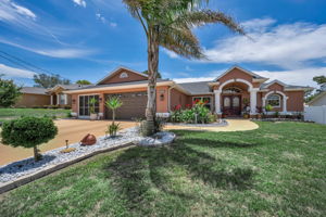 Front Exterior 4