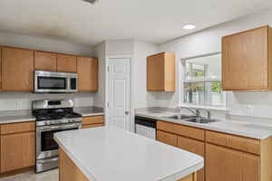 Wyndham Hollow Ln-S2803-011.jpg