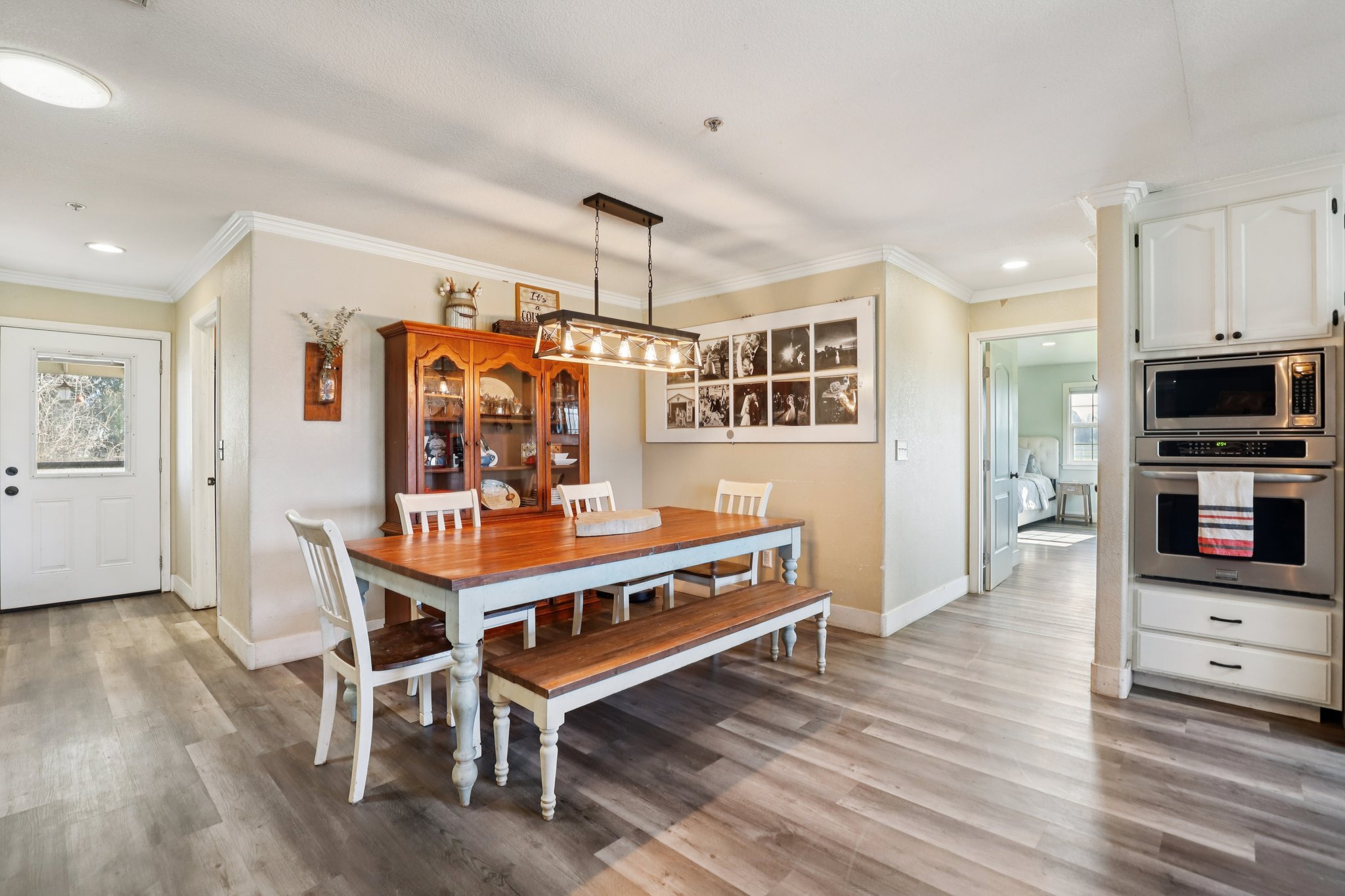 Colony Rd-S1301-012.jpg