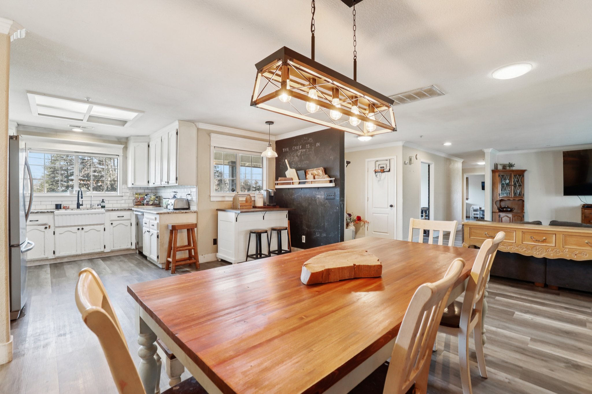 Colony Rd-S1301-013.jpg