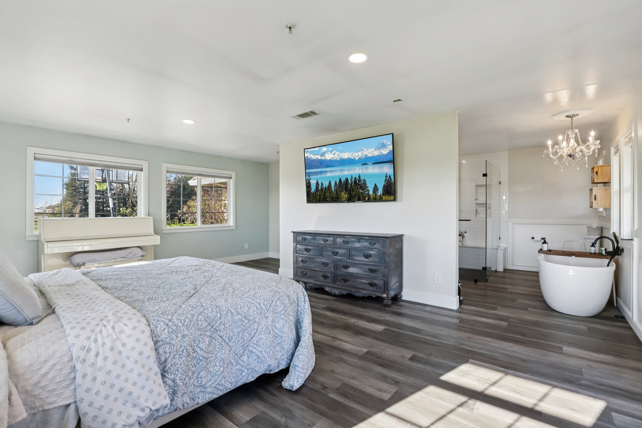 Colony Rd-S1301-036.jpg