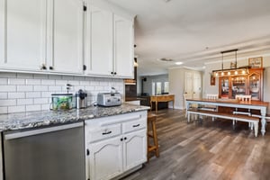 Colony Rd-S1301-016.jpg