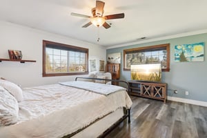 Colony Rd-S1301-023.jpg