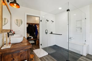 Colony Rd-S1301-032.jpg