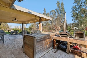 Colony Rd-S1301-046.jpg