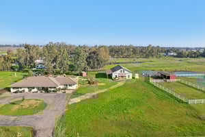 Colony Rd-S1301-055.jpg