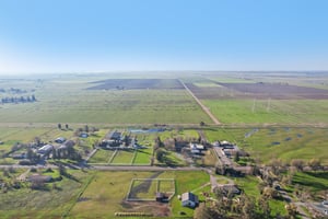 Colony Rd-S1301-060.jpg