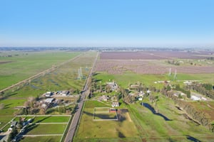 Colony Rd-S1301-061.jpg