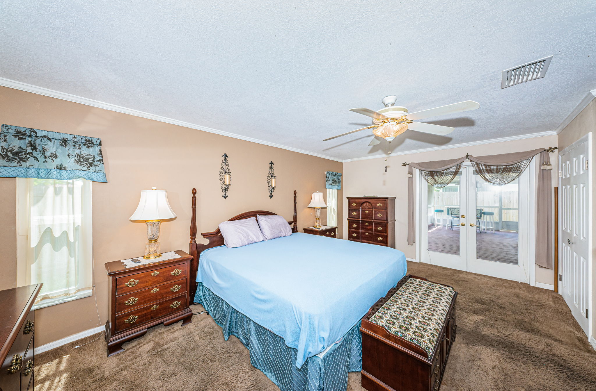 Primary Bedroom 1b-2