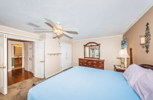 Primary Bedroom 1c-2