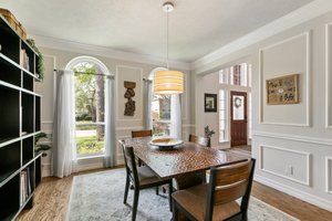 Dining room w/natural light