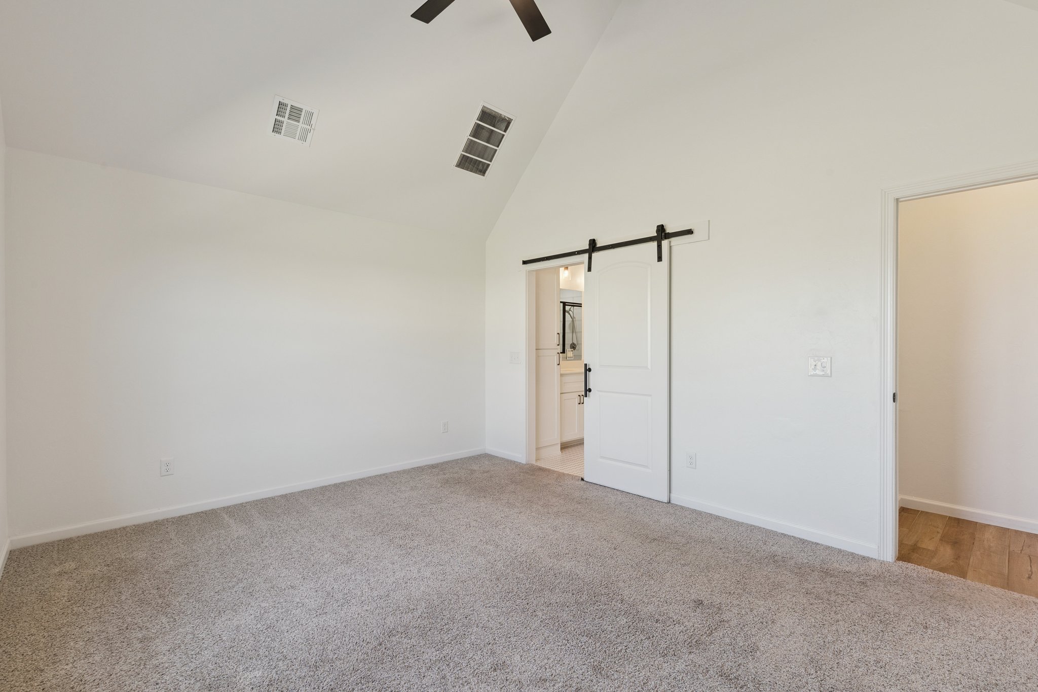 11217 SW 30th St_019.jpg