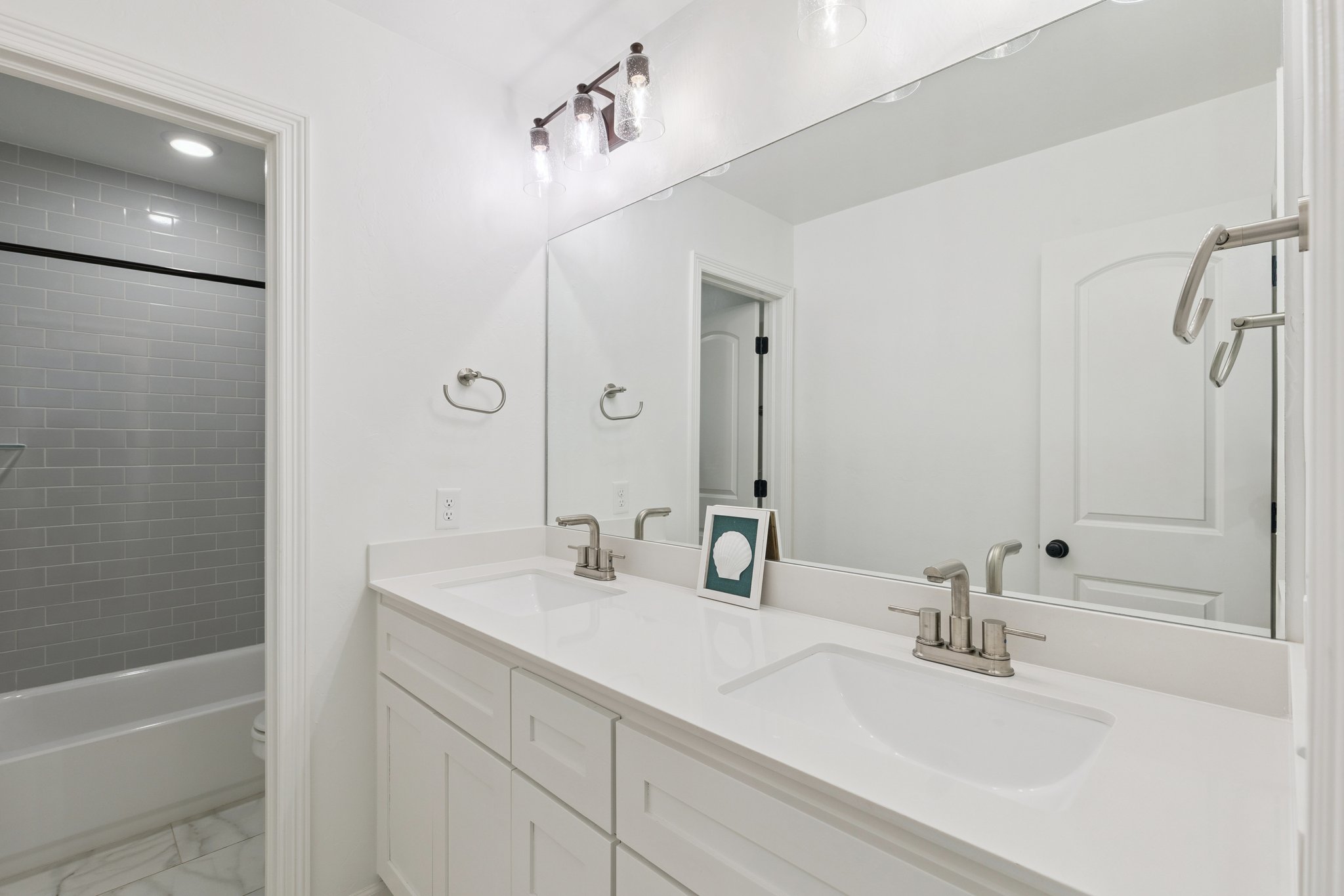 11217 SW 30th St_033.jpg