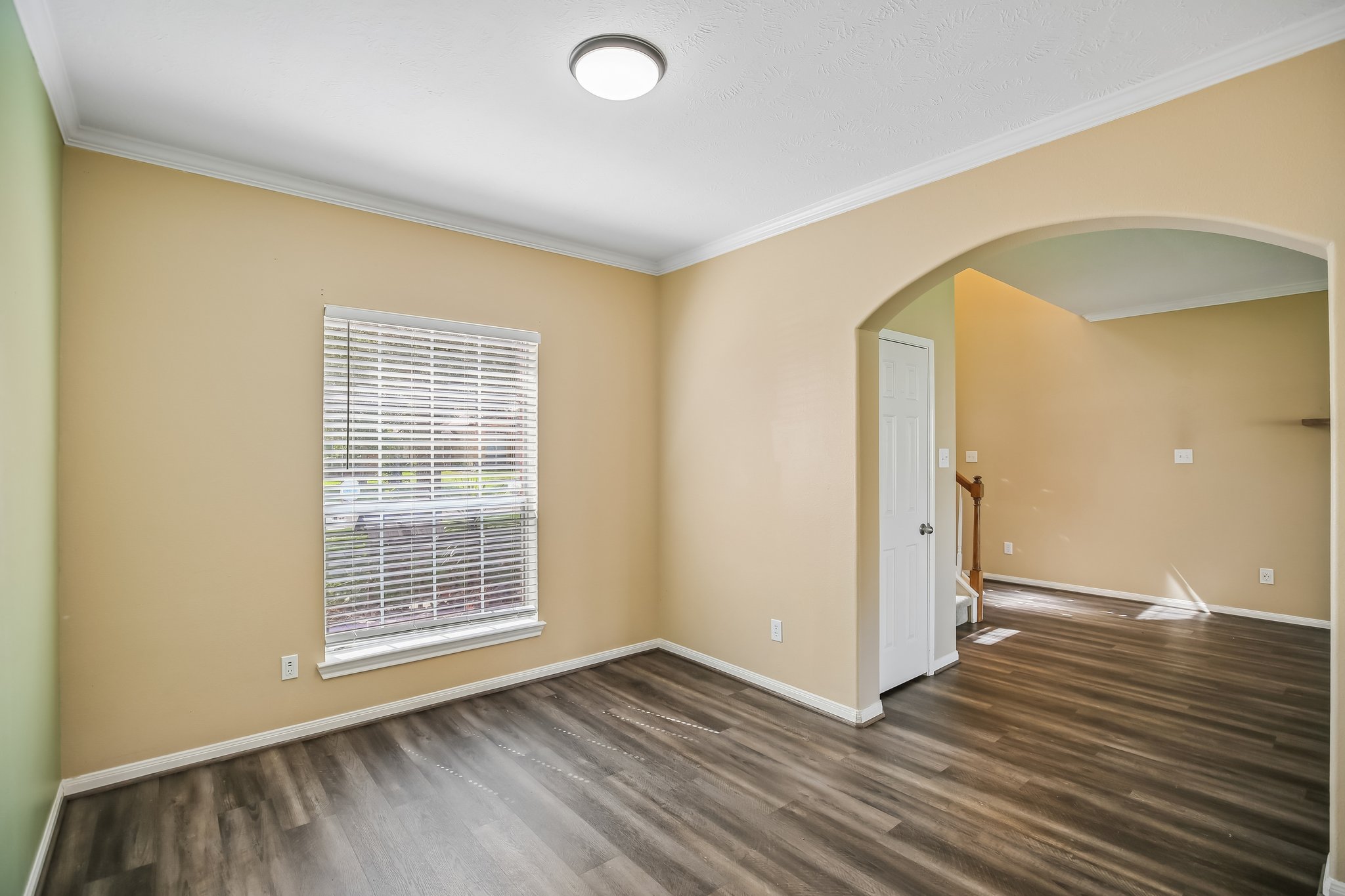 Chase Park Dr-S1509-015.jpg