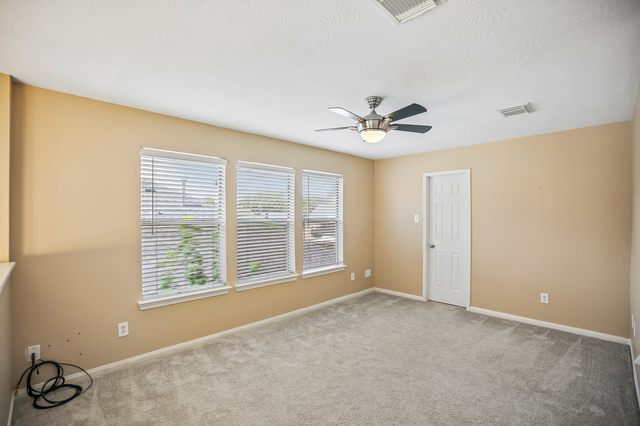 Chase Park Dr-S1509-019.jpg