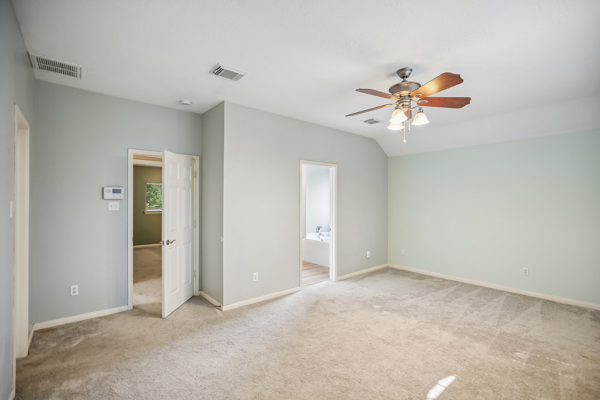 Chase Park Dr-S1509-031.jpg