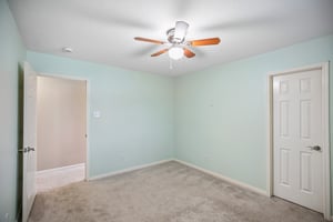 Chase Park Dr-S1509-024.jpg