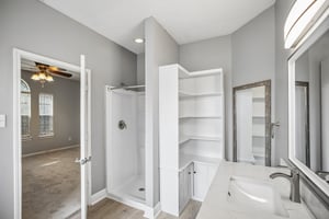 Chase Park Dr-S1509-032.jpg