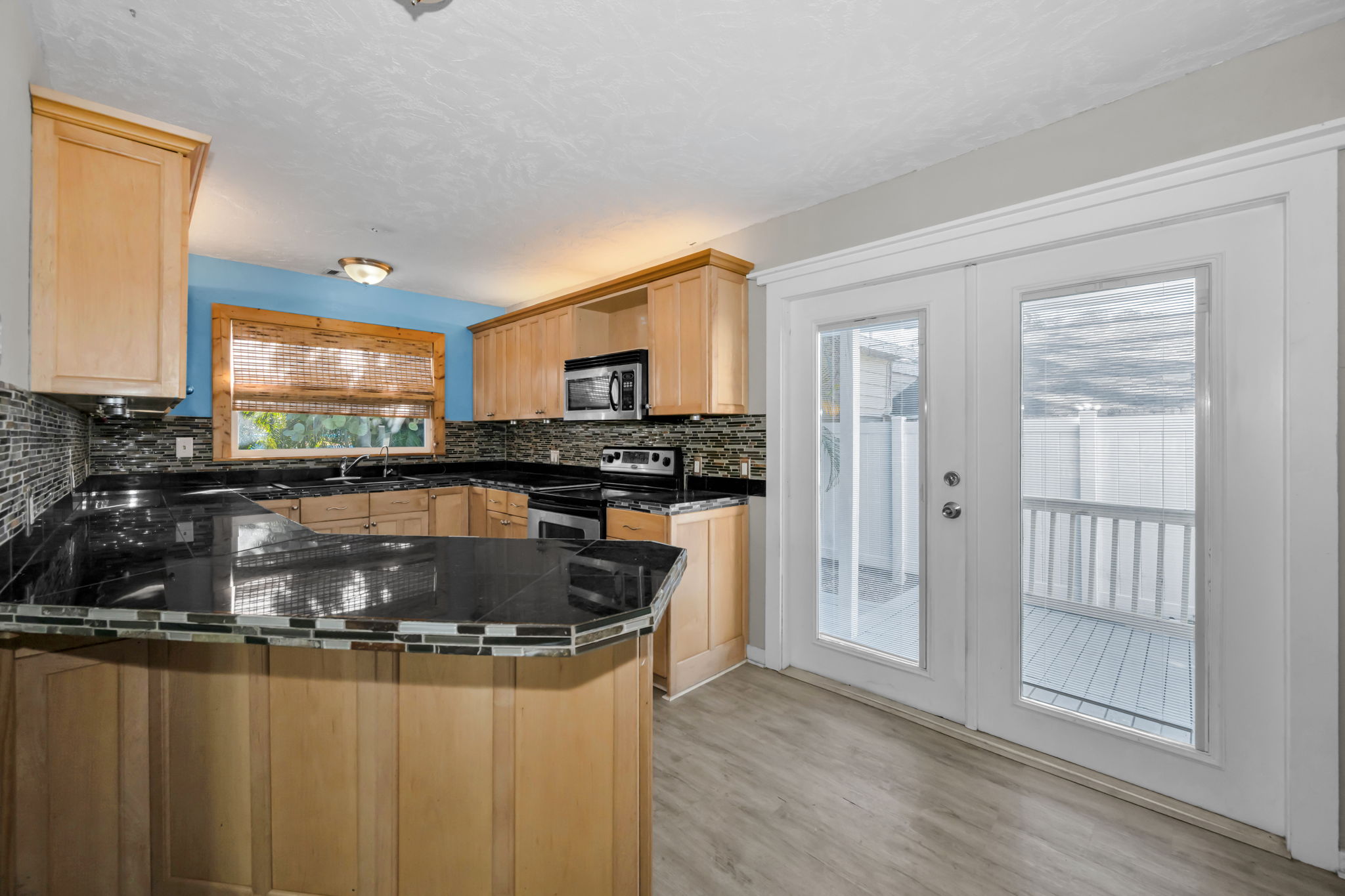 Kitchen 1