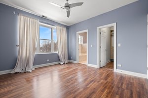 1122 N Oakley Blvd, Chicago, IL 60622, USA Photo 9