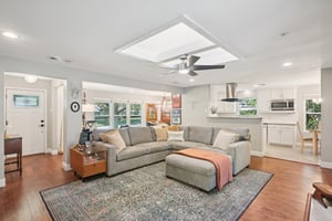 Parkhaven Dr-S0510-008.jpg