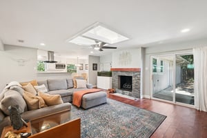 Parkhaven Dr-S0510-009.jpg