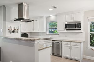Parkhaven Dr-S0510-024.jpg