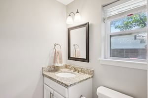 Parkhaven Dr-S0510-025.jpg