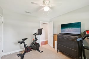 Parkhaven Dr-S0510-031.jpg