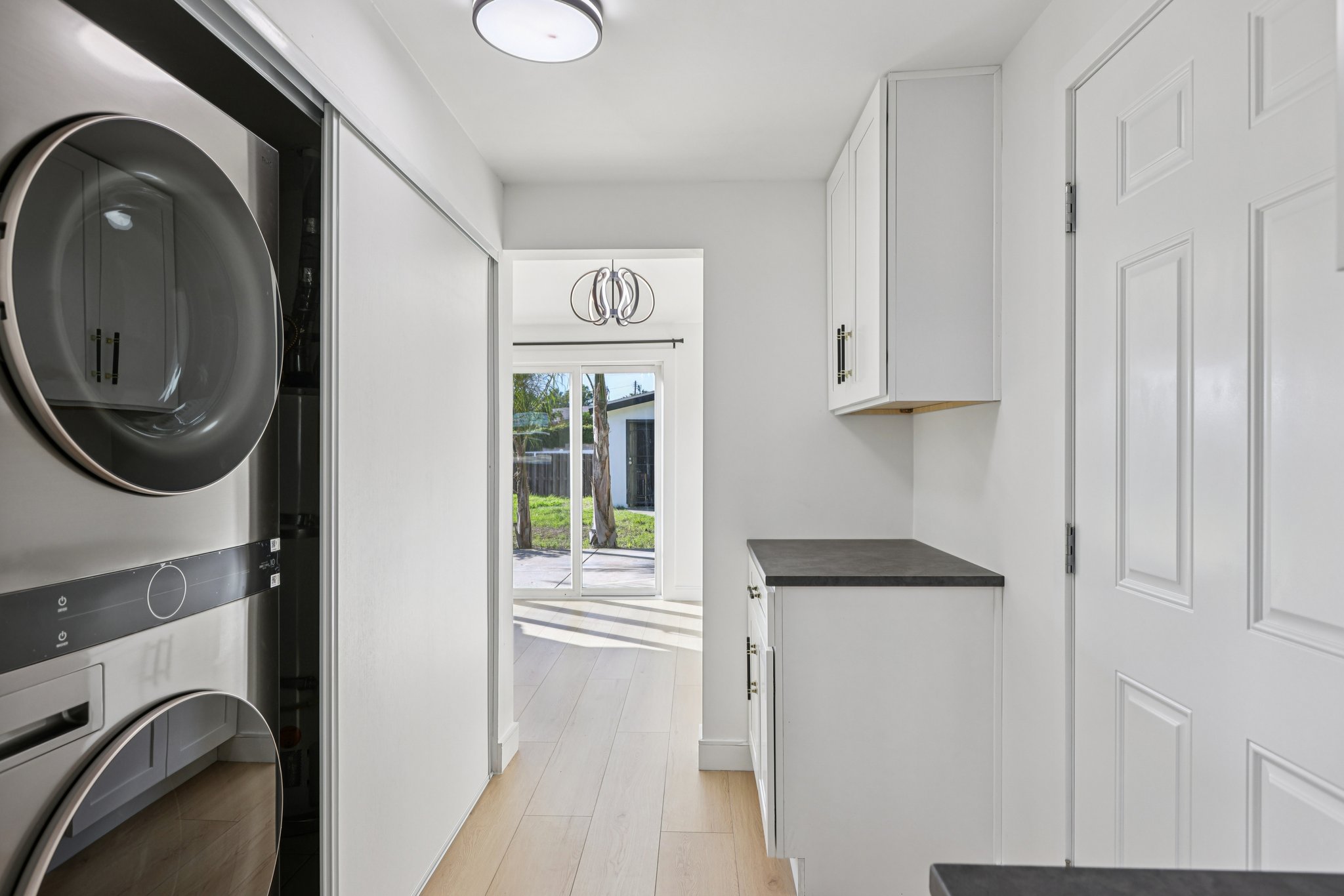 Balboa Blvd-S1201-016.jpg