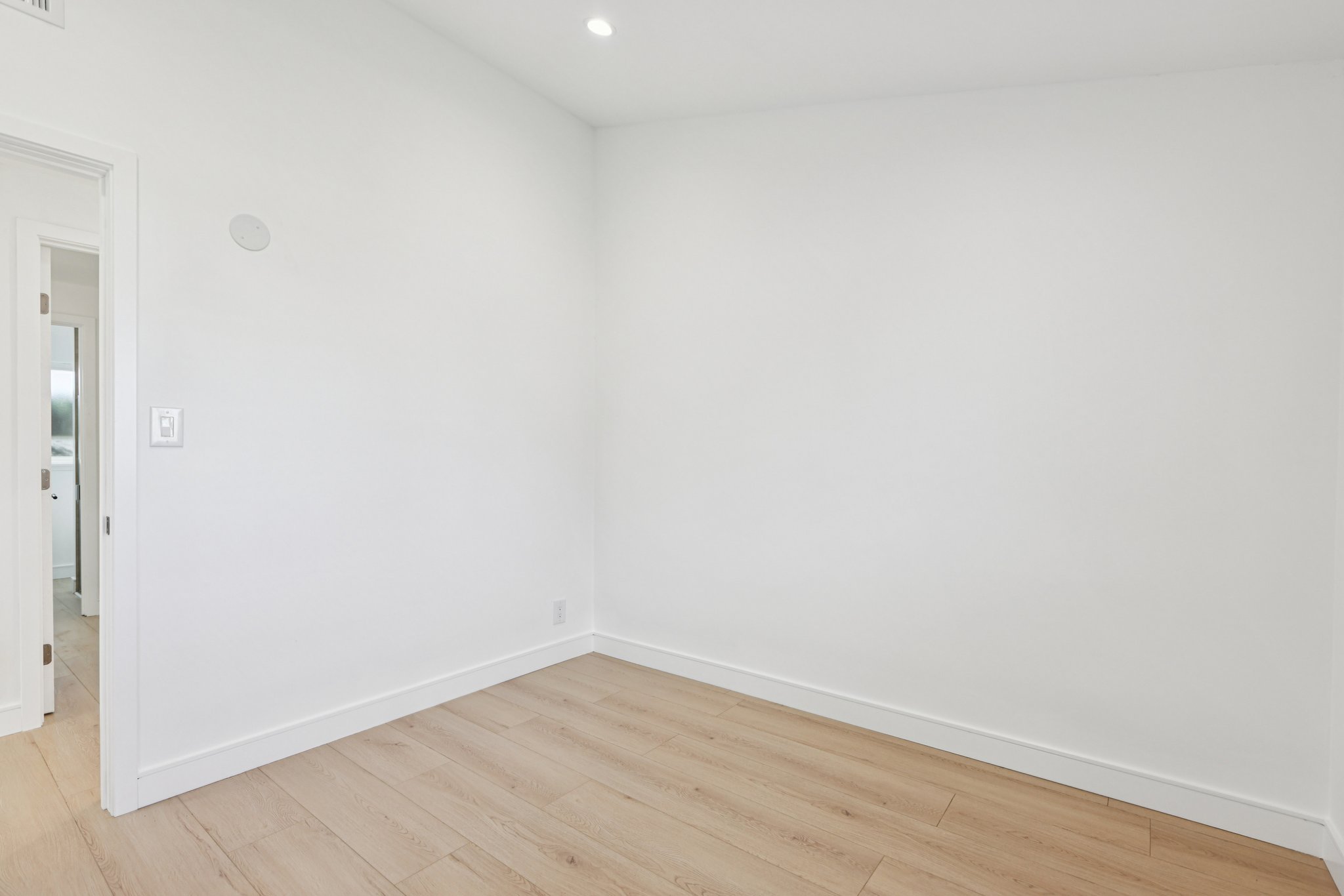 Balboa Blvd-S1201-022.jpg