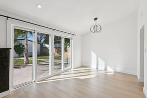 Balboa Blvd-S1201-008.jpg