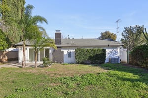 Balboa Blvd-S1201-034.jpg