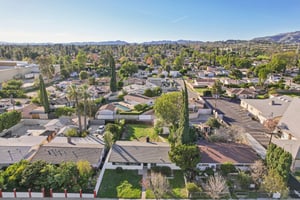 Balboa Blvd-S1201-038.jpg