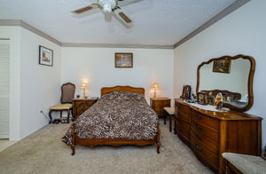 Primary Bedroom 1C-2