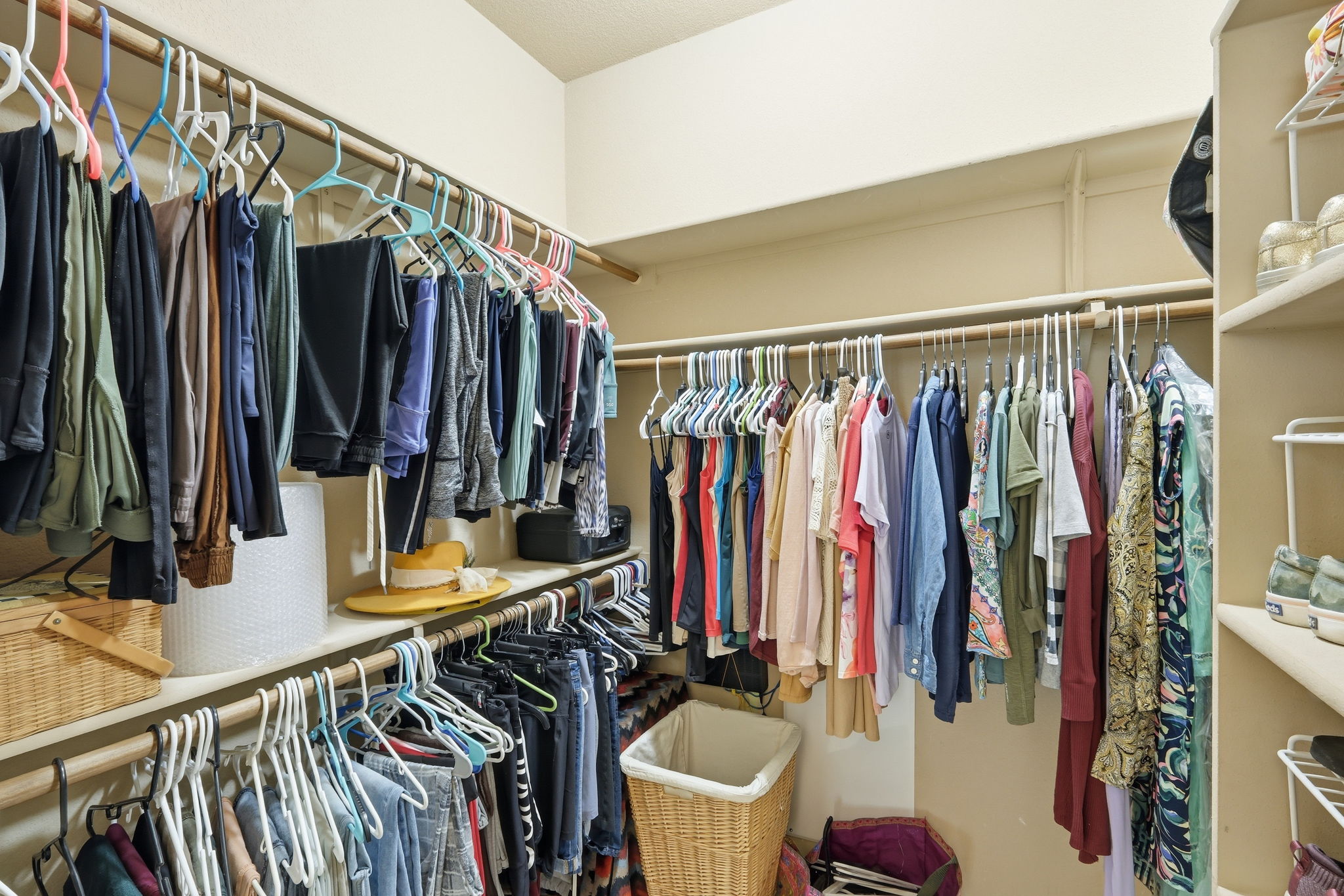 Primary Bedroom Closet