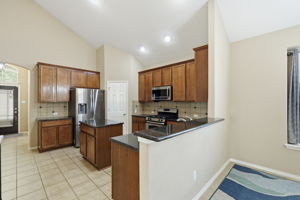 Kitchen/Breakfast Bar